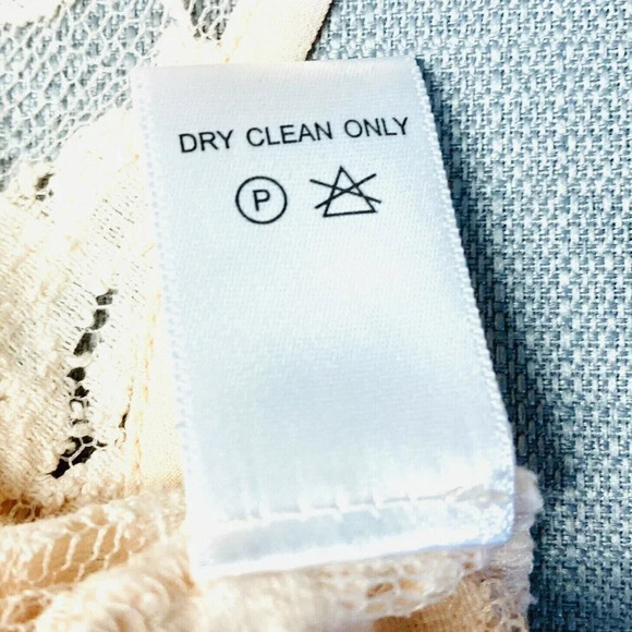 LUSH Women Sleeveless Pullover Scoop Neck Pink Lace See Through Top Size Small - Picture 13 of 13